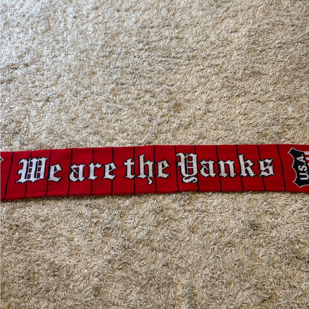 Vintage 'We are the Yanks' USMNT soccer scarf, 60”, EUC.
